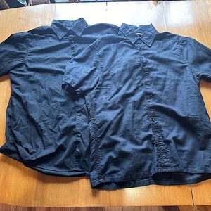2 Men’s short sleeve shirts size Large - for the price of one